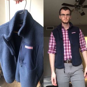 Men’s Size Medium Vineyard Vines Fleece Fest
